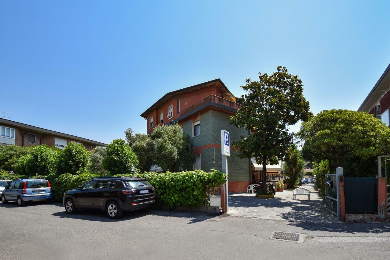 Hotel La Pineta 카라라 외부 사진